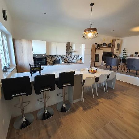 La Dolce Vita Apartment Posedarje Esterno foto