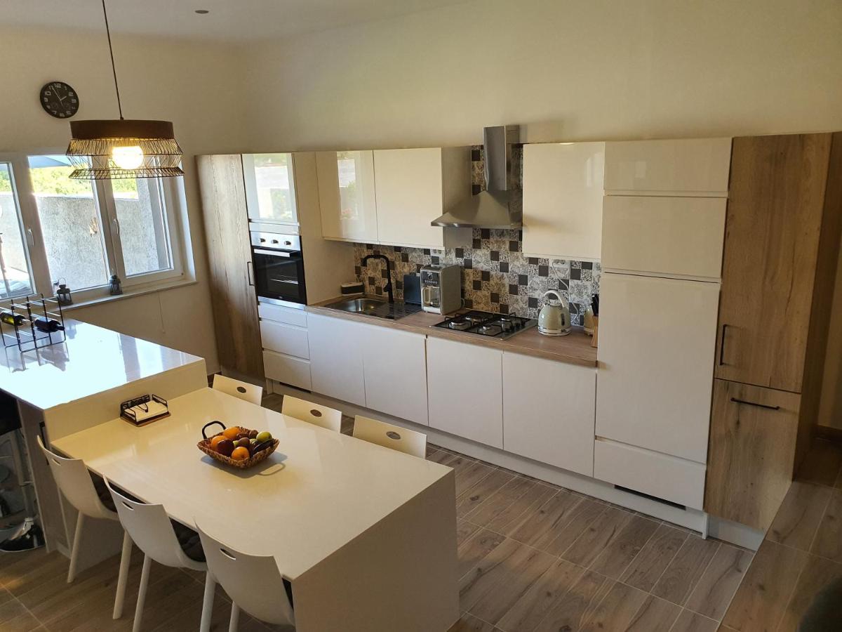La Dolce Vita Apartment Posedarje Esterno foto
